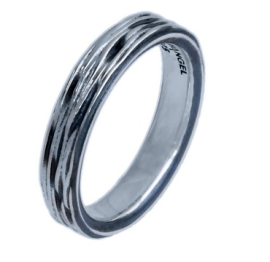 Ring Crease silver oxidised 4 mm