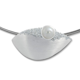 Pendant silver dots pearl 7 mm round