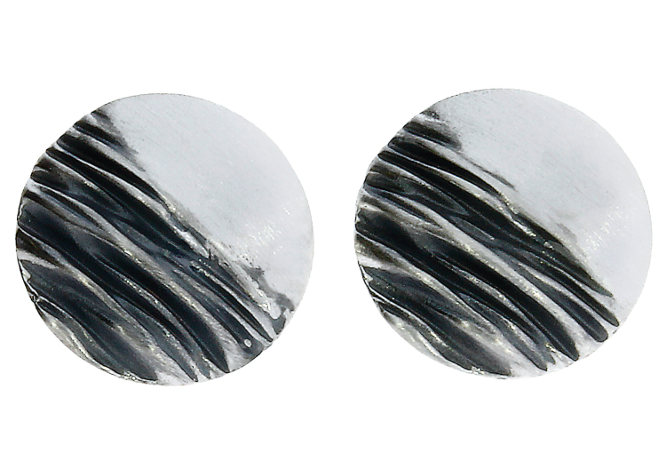 Crease stud earrings 12 mm silver oxidised