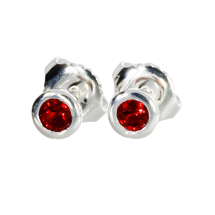 Stud earrings silver garnet 3 mm round fac