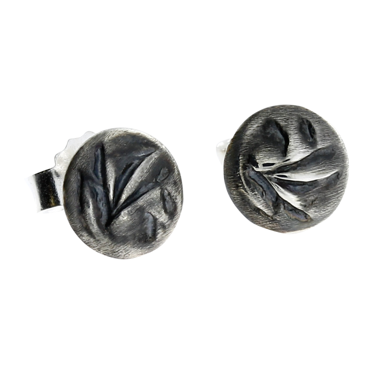 Leaves stud earrings 7 mm oxidised