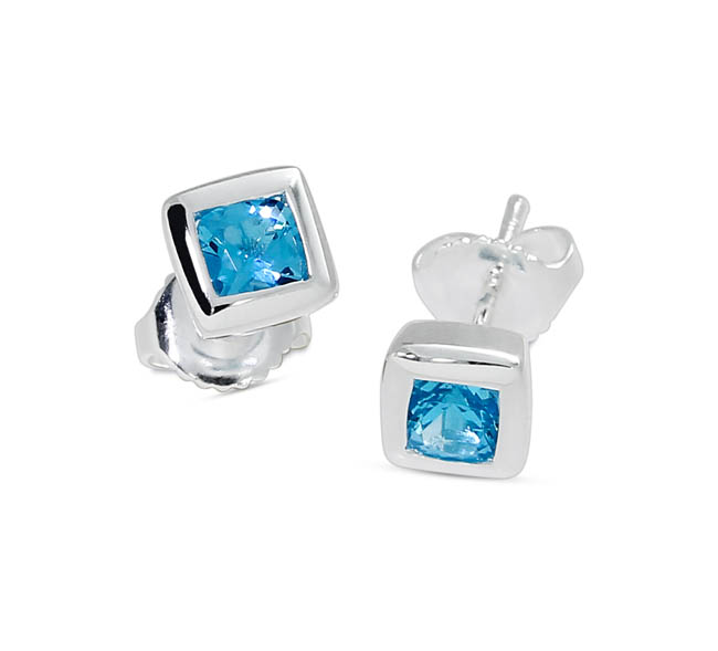 Stud earrings silver swiss blue topaz 4 x 4 mm fac