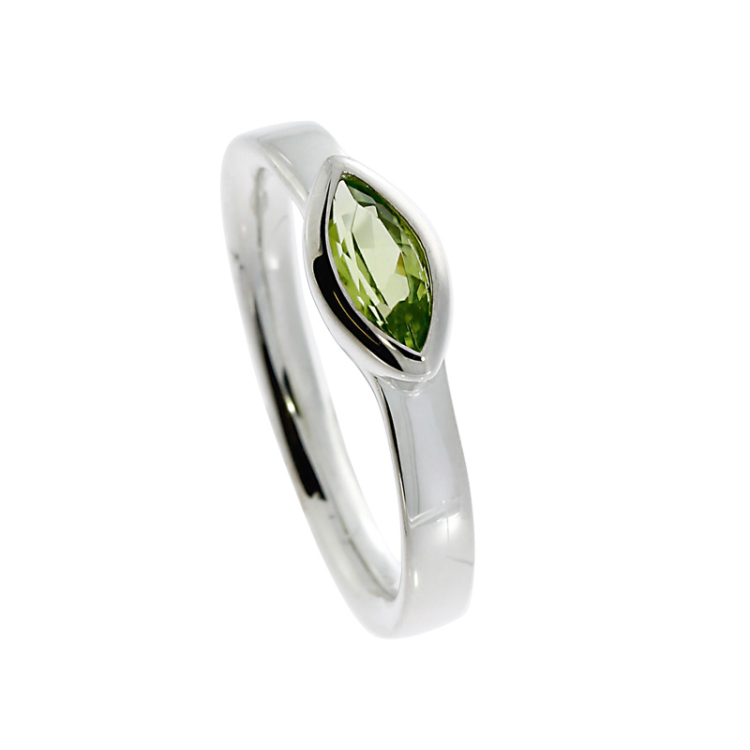 Ring si peridot 8 x 4 navette fac