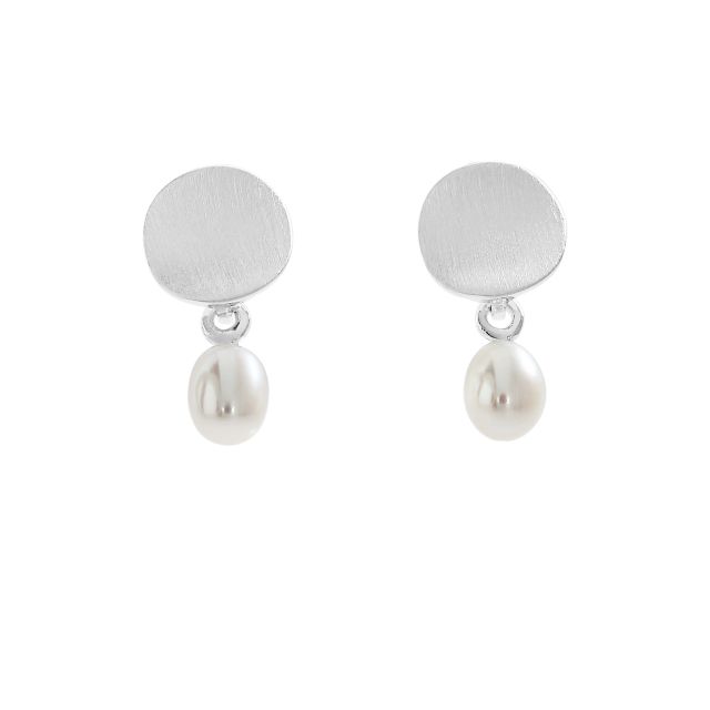 Earring si pearls