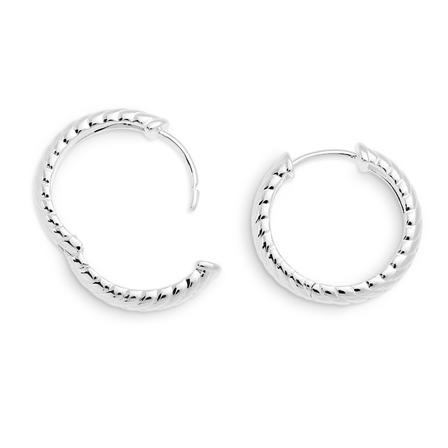 Creole Silber hell mit Rillenmuster Durchmesser 21mm