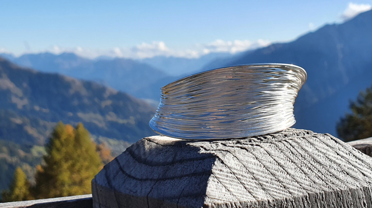 Armreif Crease Silber hell konkav  Durchmesser 70 mm