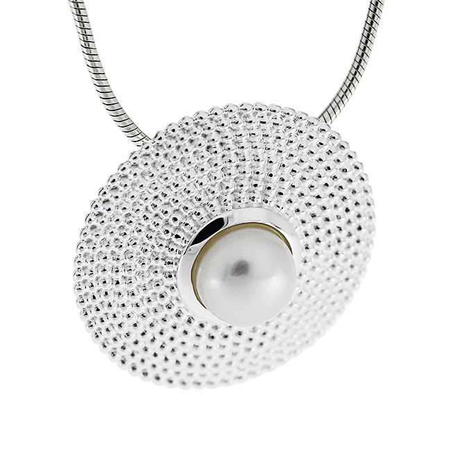 Pendant silver dots pearl 7 mm incl. chain 42 cm