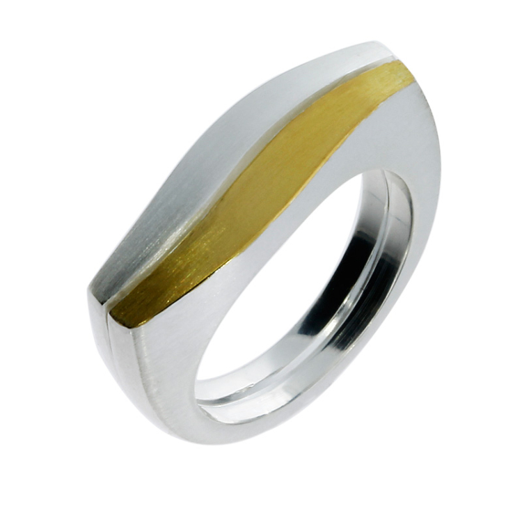 Ring si with fine gold Ring size 52