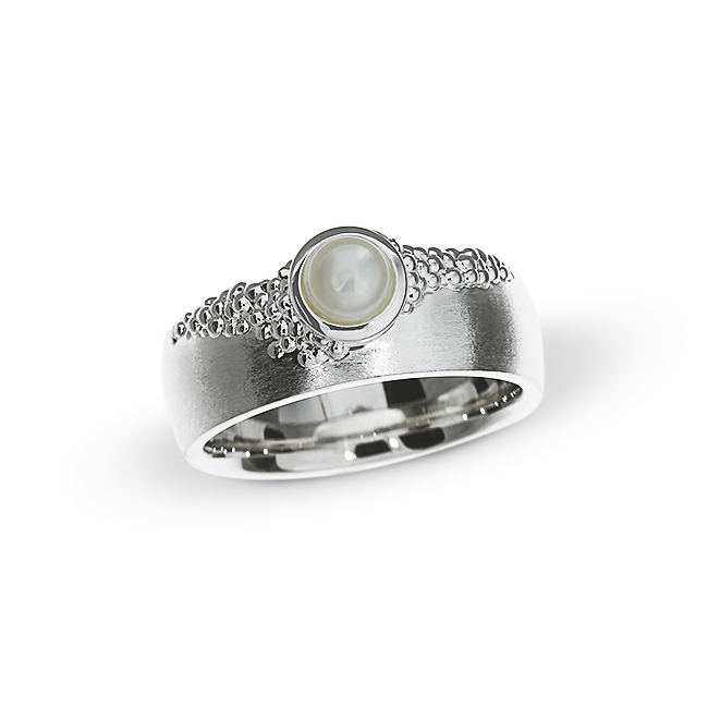 Ring Dots silver pearl 5 mm round  Ring size 56