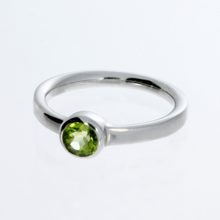 Ring si Peridot 5 mm rund fac Ringweite 64