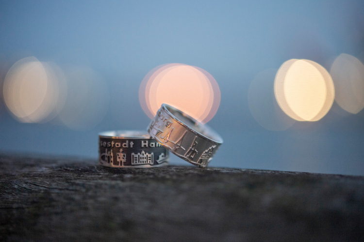 Ring City of Hamburg Silver light Ring size >70